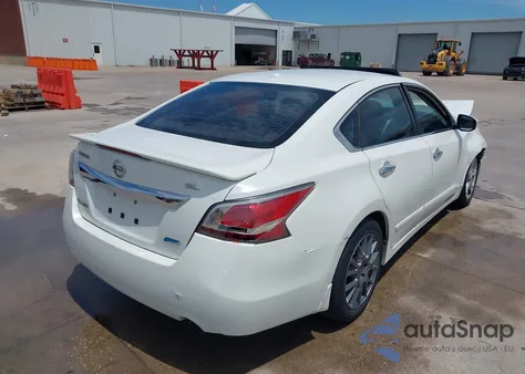 2014 Nissan Altima 2.5 Sl z USA, uszkodzony, nr VIN 1N4AL3AP9EC903848